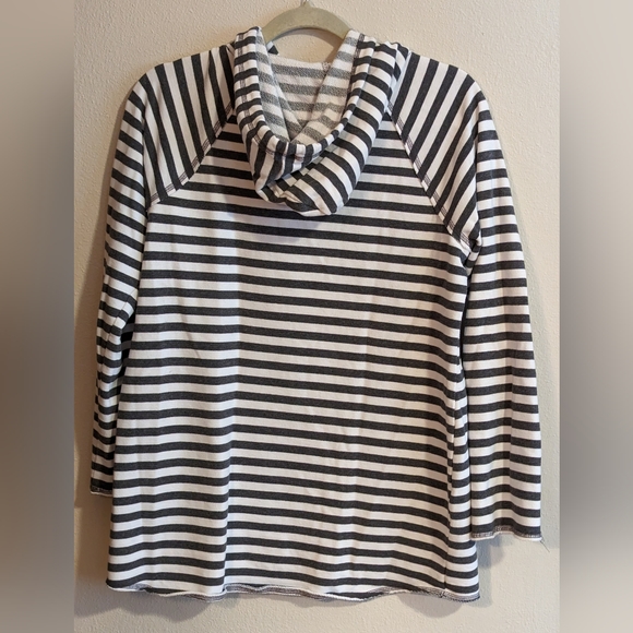 Motherhood Maternity Gray and White stripped hoodie, Front Pocket, Size Small - Picture 2 of 4